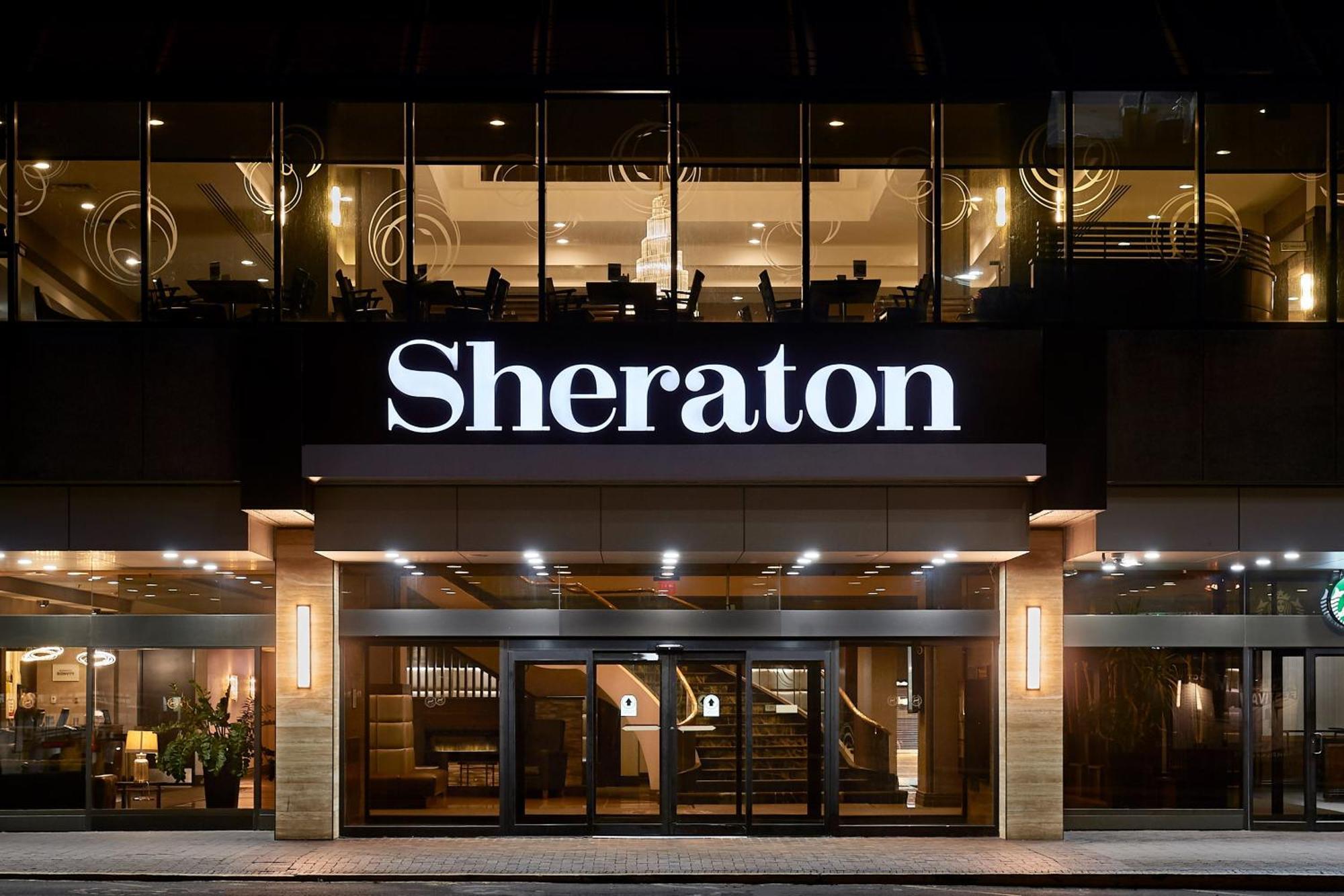 Sheraton Hamilton Hotel Exterior photo